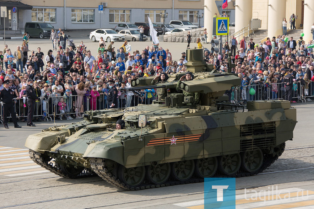 Тагильчане встретили 76-ю годовщину Победы в Великой Отечественной войне