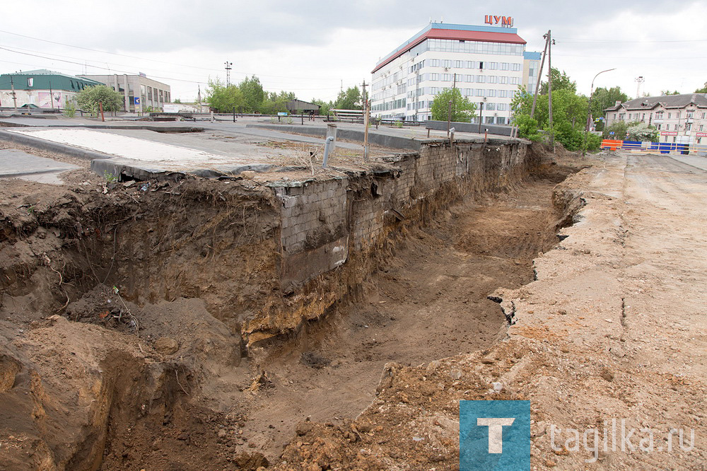 Реконструкция моста на улице Циолковского. 18.05.2021.