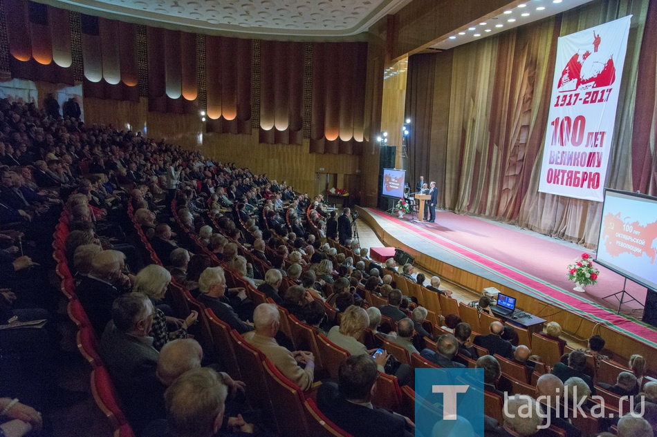 100 лет Октябрьской революции