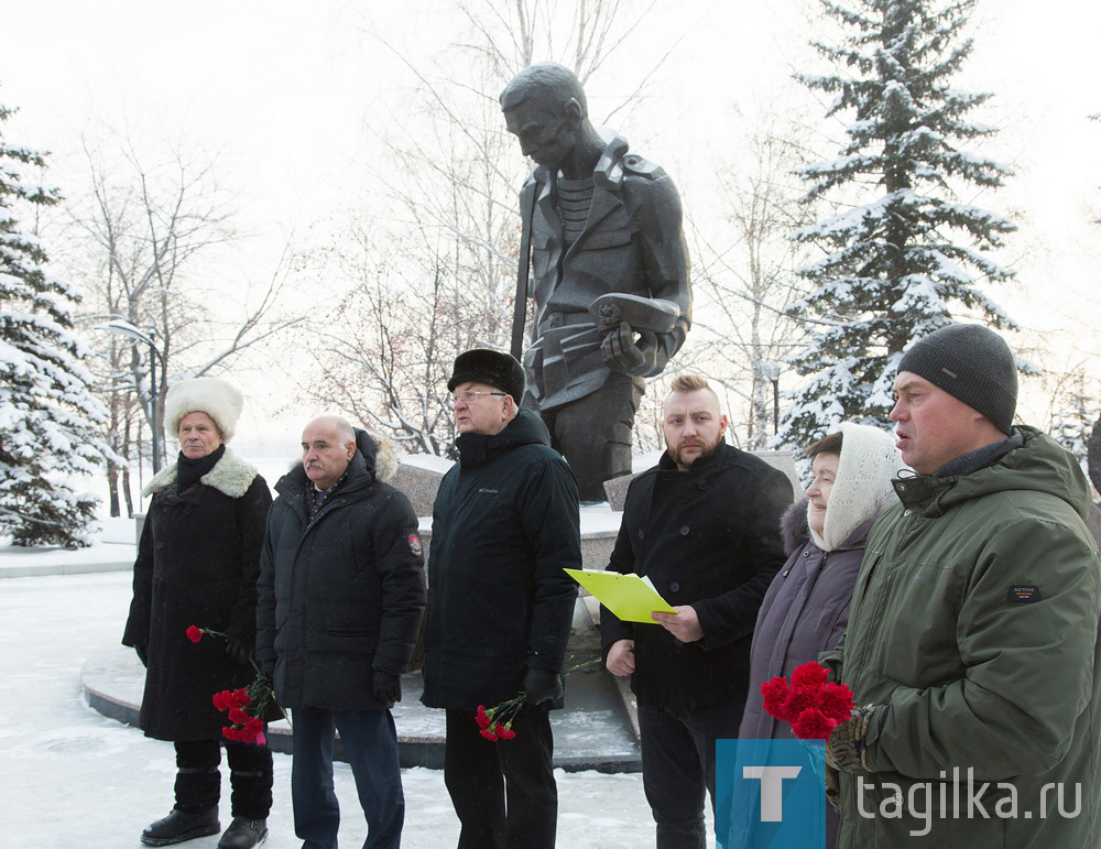 Митинг, посвященный годовщине вывода войск из Афганистана