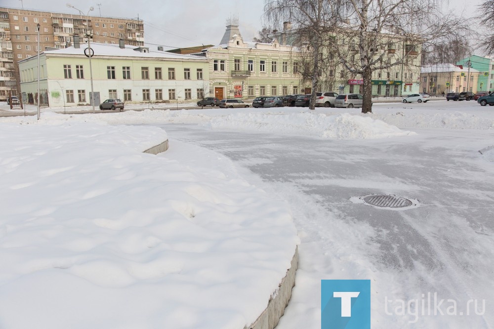 Комсомольский сквер