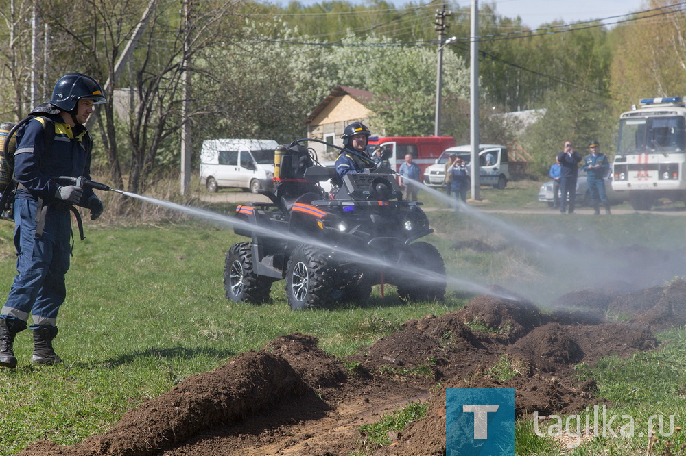 Потушили условное пламя: под Нижним Тагилом прошли пожарные учения