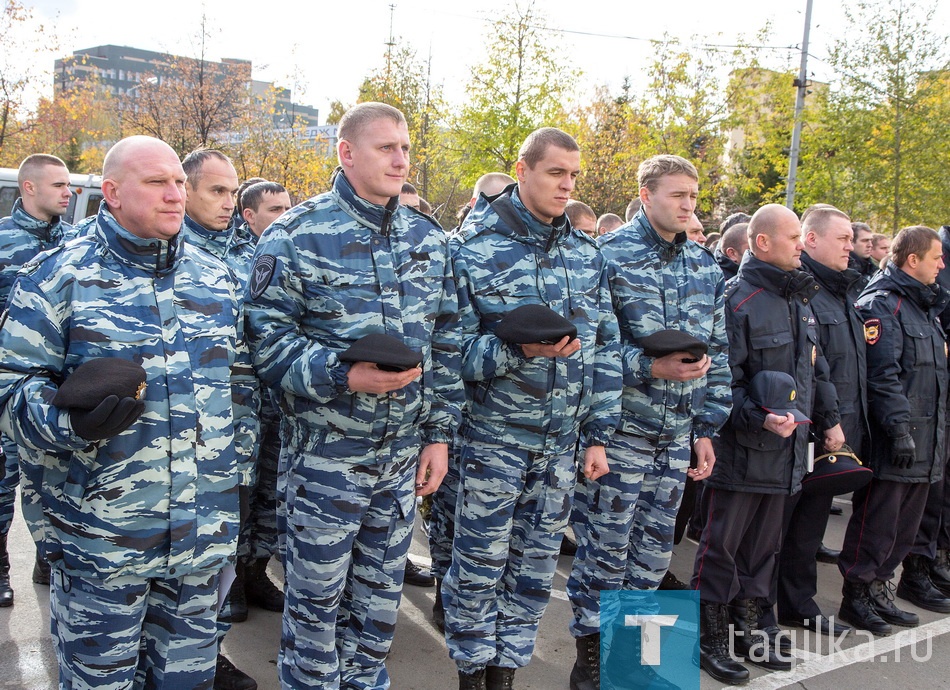 Полицейские Нижнего Тагила присоединились к всероссийской акции «Работайте, братья!»