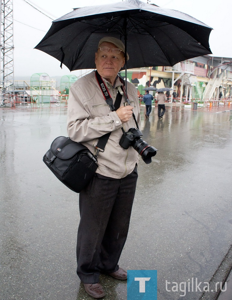 Отметил свой 75-летний юбилей известный в Нижнем Тагиле фотограф Николай Васильевич АНТОНОВ