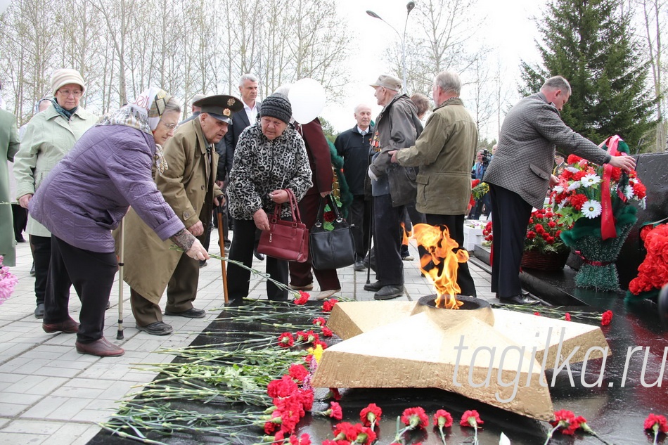 Великой Победе – 70 лет! Мемориал центрального городского кладбища «Рогожино»