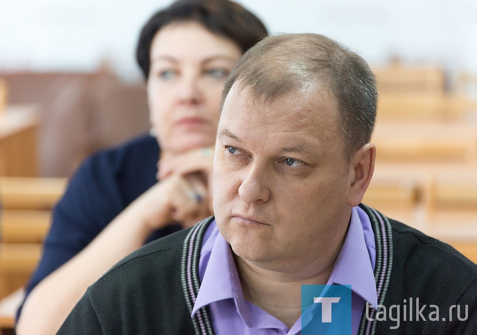 О воде в пруду. Черноисточинском.