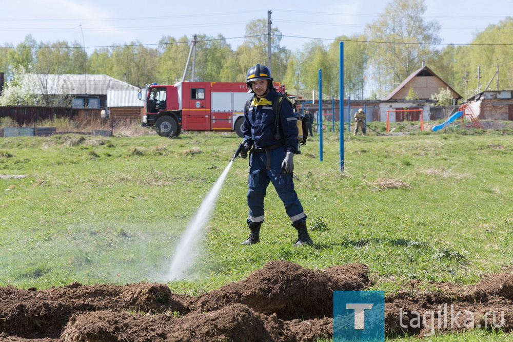 Потушили условное пламя: под Нижним Тагилом прошли пожарные учения