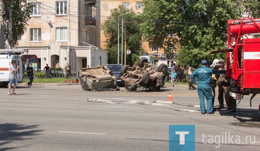 В центре Нижнего Тагила произошло ДТП с участием автобуса