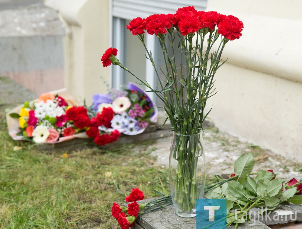 В Нижнем Тагиле установили памятную доску в честь Героя Советского Союза Анатолия Селезнева