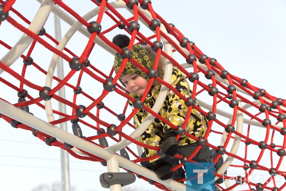 В соответствии с национальным проектом «Жилье и городская среда» и региональным проектом «Формирование современной городской среды на территории Свердловской области» народные голосования состоятся в каждом из муниципалитетов. 
Но региональные власти включат в программу финансирования
только ту общественную территорию, обновление которой будет массово одобрено жителями. 