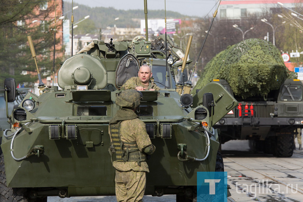 Подготовка военной техники для участия в параде Победы