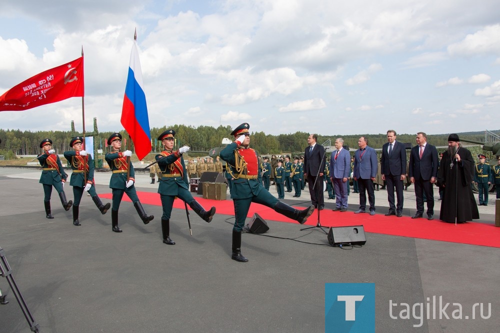 В Нижнем Тагиле отмечают День танкиста