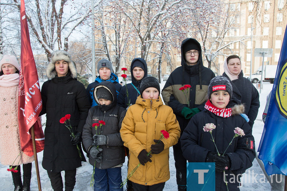 Митинг, посвященный годовщине вывода войск из Афганистана