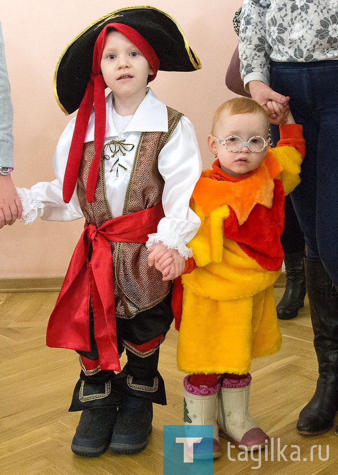 Новогодний утренник. Драмтеатр.