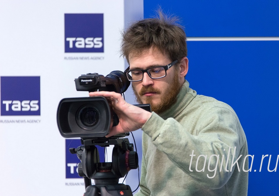 Сергей Носов провел пресс-конференцию для журналистов областных и городских СМИ