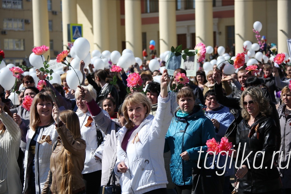 День Победы! Праздничная демонстрация.