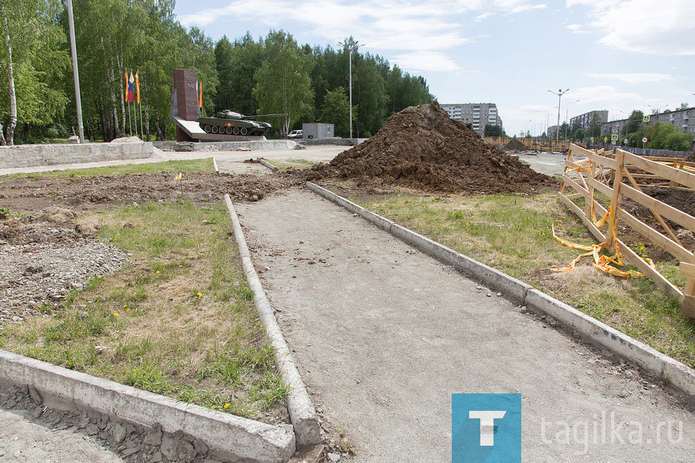 Комплексное благоустройство общественной территории Площади Танкостроителей и лесопарковой зоны Пихтовые горы