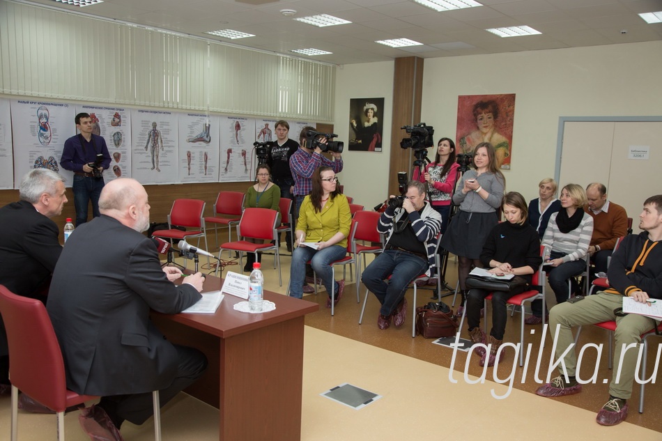Депутат Государственной думы П.В. Крашенинников в Нижнем Тагиле.