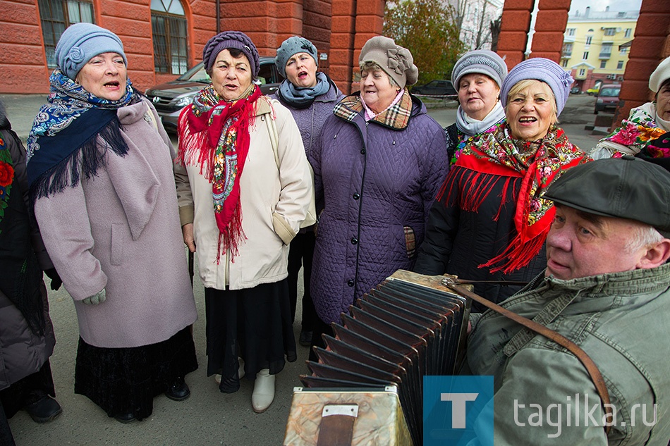 Праздник  двора. Ул. Ленина-46