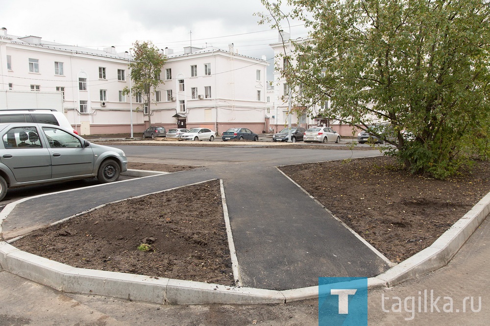 Объезд объектов Ленинского района Главой города