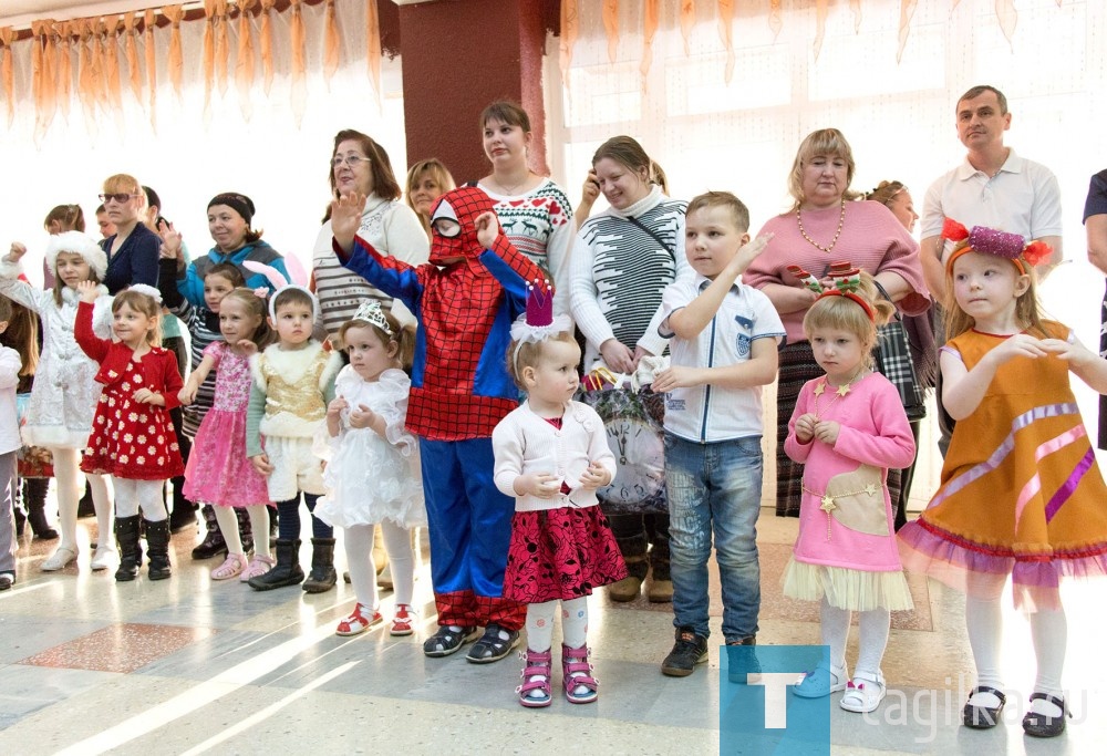 В гостях у юных тагильчан Доктор Айболит и Муха-Цокотуха