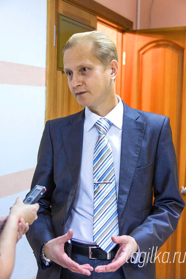 -Да, я намерен  побывать на слете «Сообщество», причем, именно в качестве конкурсанта, - поделился планами Андрей Волегов.-  Планирую представить один из очень перспективных, на мой взгляд, экологических проектов, который будет полезен, как для жителей, так и для администрации города. Более детально расскажу после возвращения.