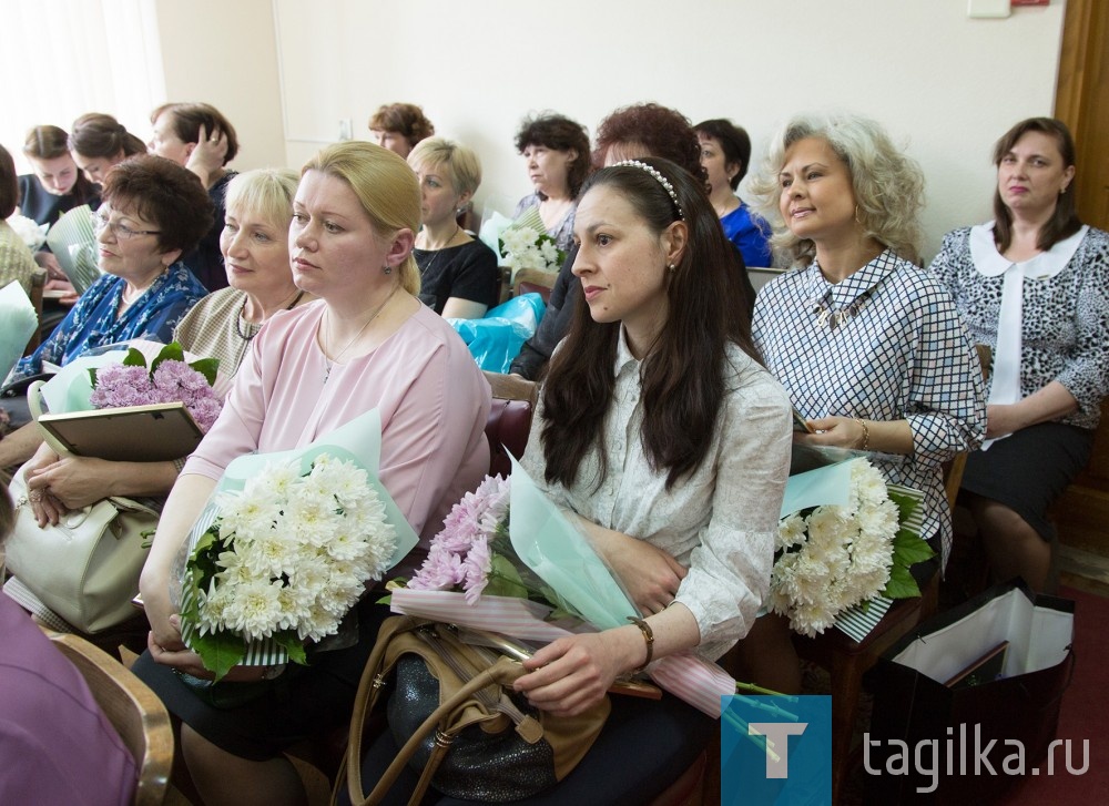 Сегодня, накануне Дня медицинского работника в Нижнем Тагиле отметили лучших врачей