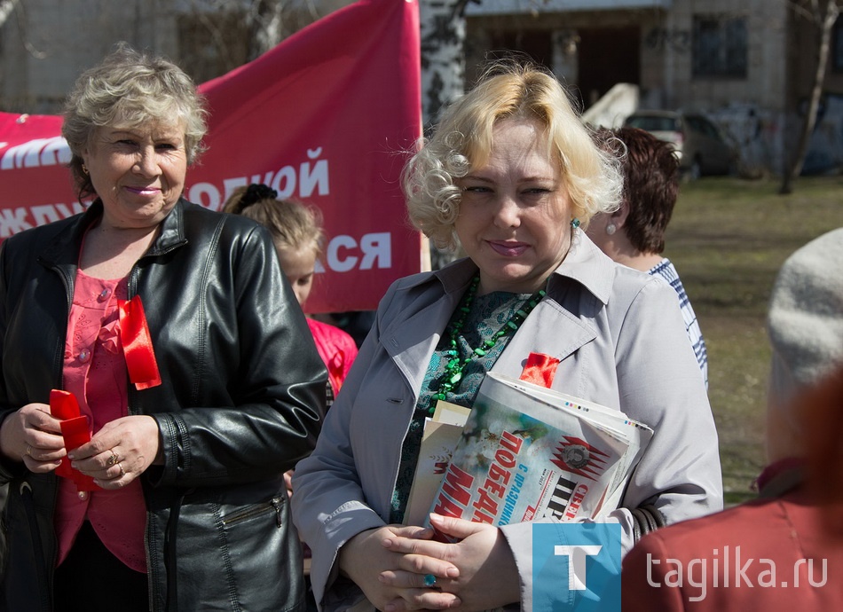 В Нижнем Тагиле празднуют Первомай. Митинг КПРФ.