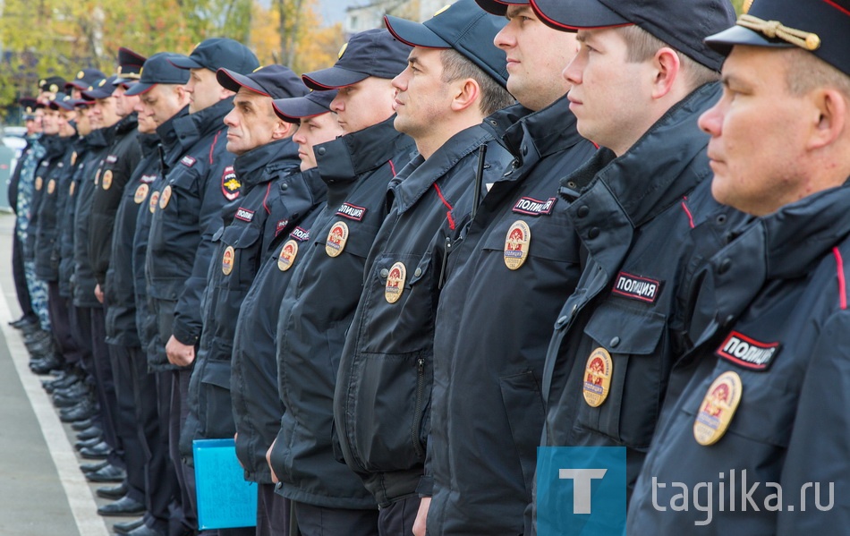 Полицейские Нижнего Тагила присоединились к всероссийской акции «Работайте, братья!»