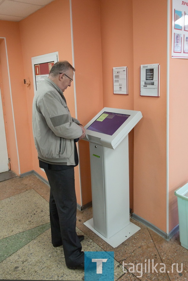 Объезд учреждений образования и здравоохранения.