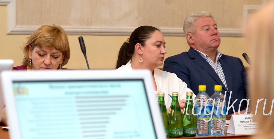 Собрание промышленников и предпринимателей.