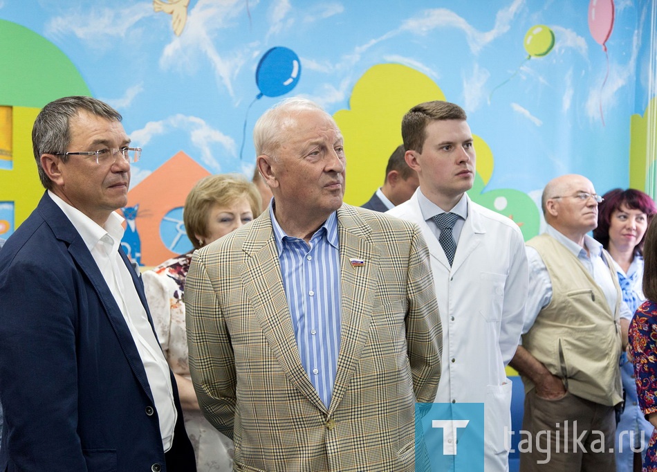 Микрохирургия глаза. Открылось операционное отделение.