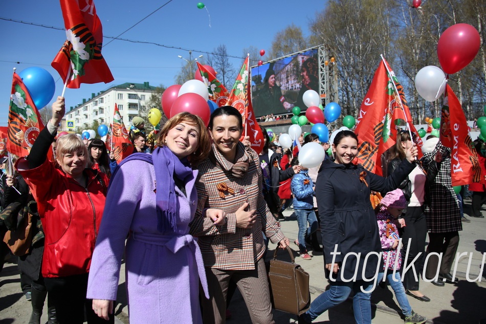 День Победы! Праздничная демонстрация.