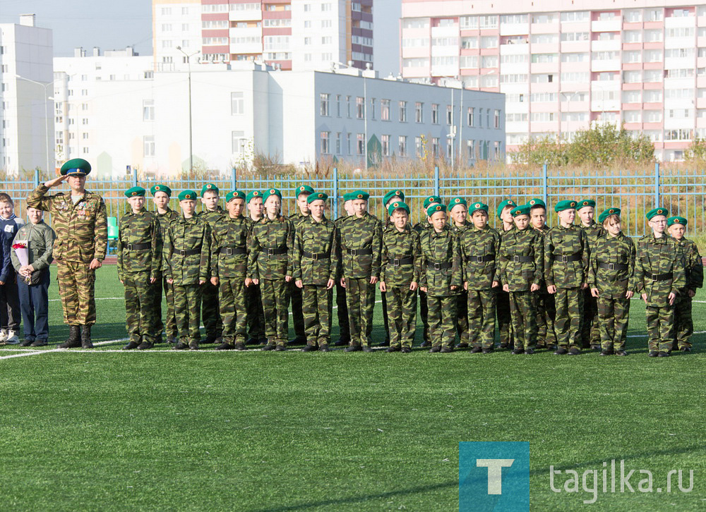 В школе №100 Нижнего Тагила открылся кадетский класс