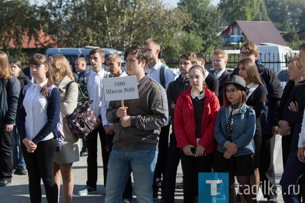 Торжественная линейка в честь начала учебного года в Нижнетагильском филиале УрФУ