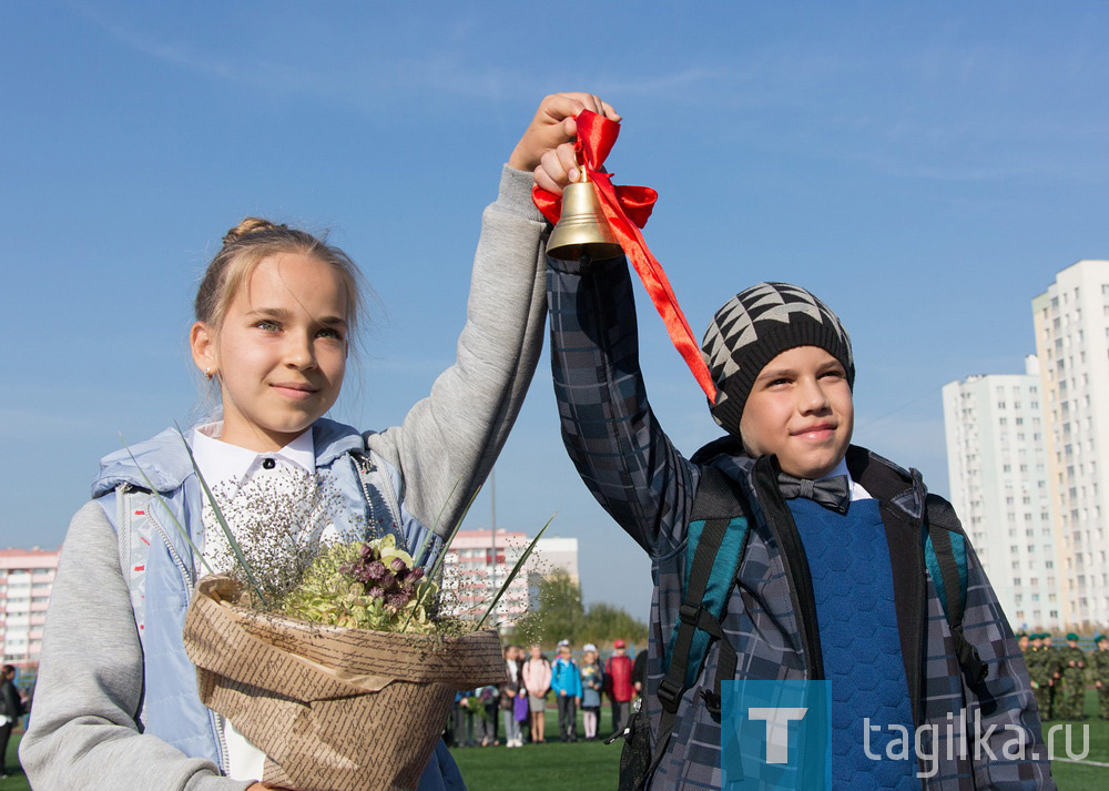 В школе №100 Нижнего Тагила открылся кадетский класс