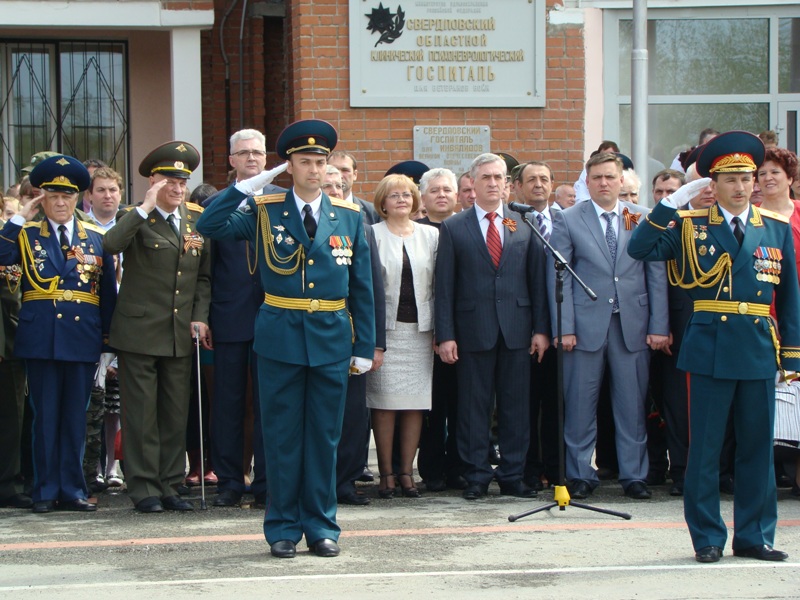 Памятник военным медикам откроют в Екатеринбурге восьмого мая