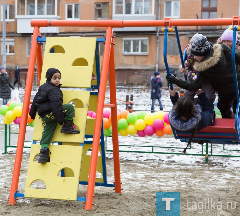 В Нижнем Тагиле благоустроили три двора