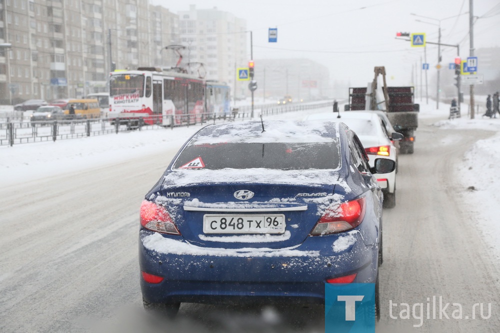 Уборка продолжается.