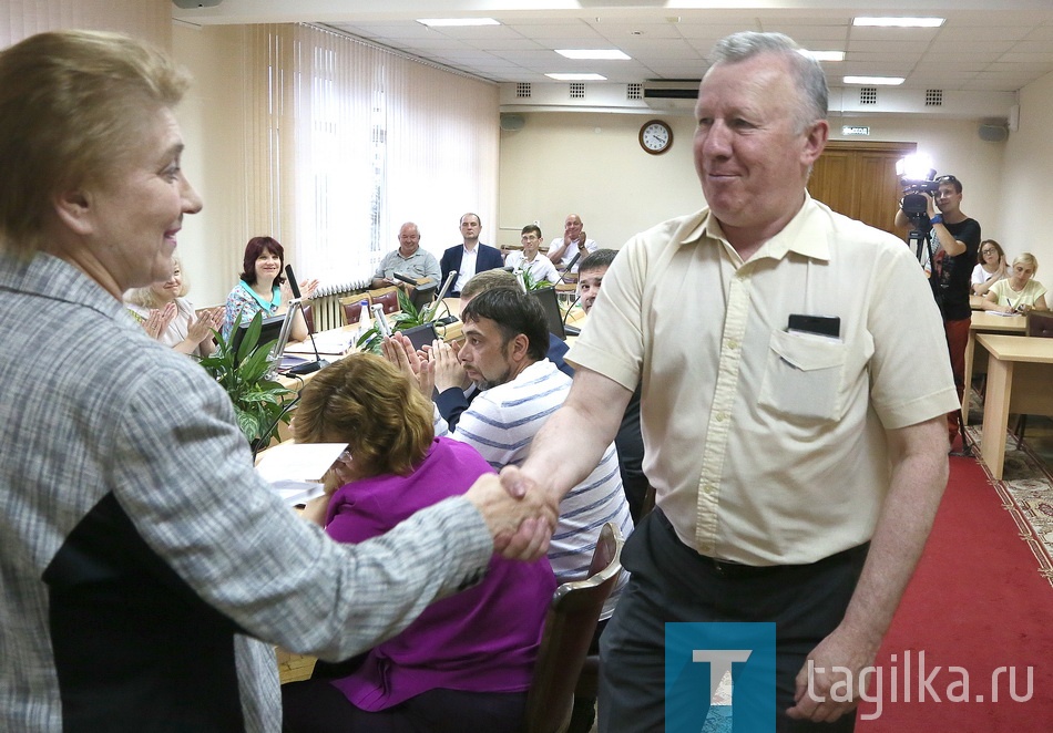 Регистрация кандидатов на выборы мэра и депутатов в городскую Думу.