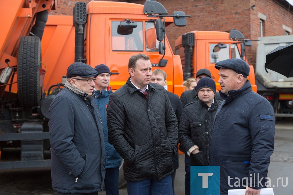 Муниципальное предприятие продемонстрировало готовность дорожной техники к зимнему периоду