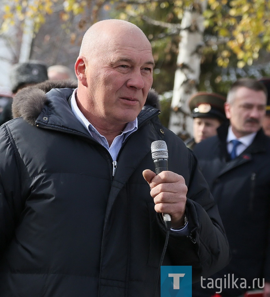 Открытие обелиска "Солдатам правопорядка".