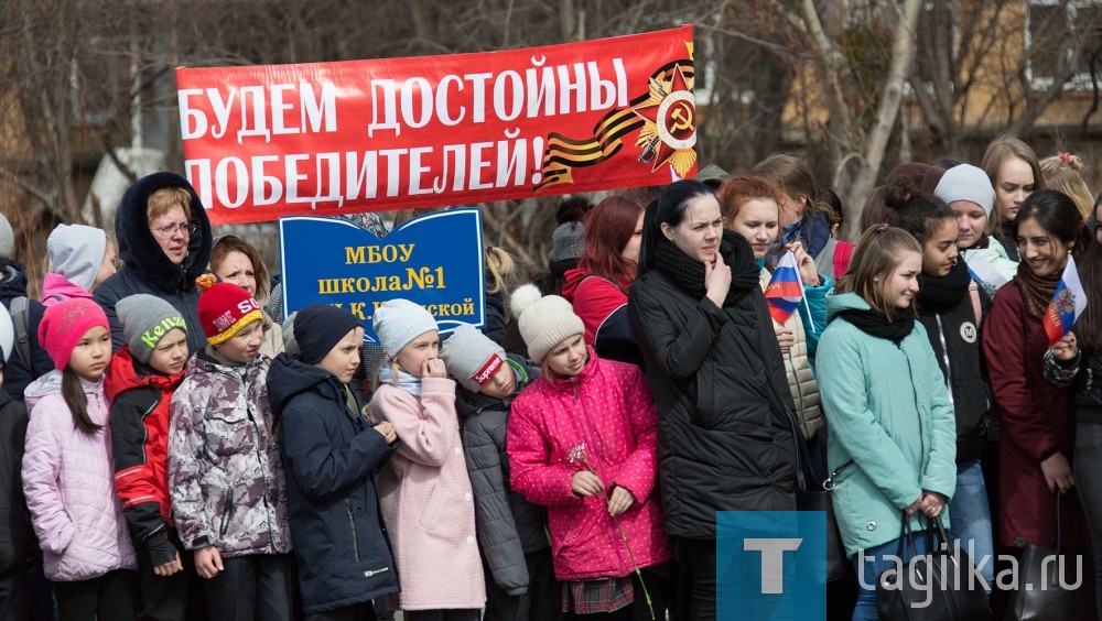 В день Великой Победы мы склоняем головы перед светлой памятью