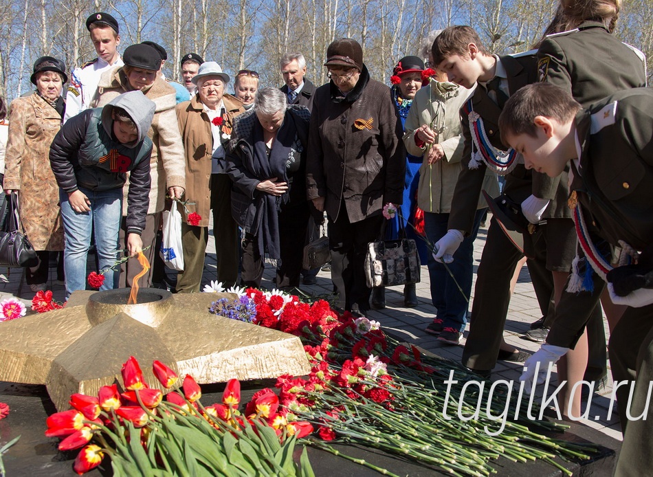 Митинг на мемориале центрального городского кладбища «Рогожино»