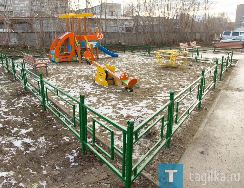 В Нижнем Тагиле благоустроили три двора