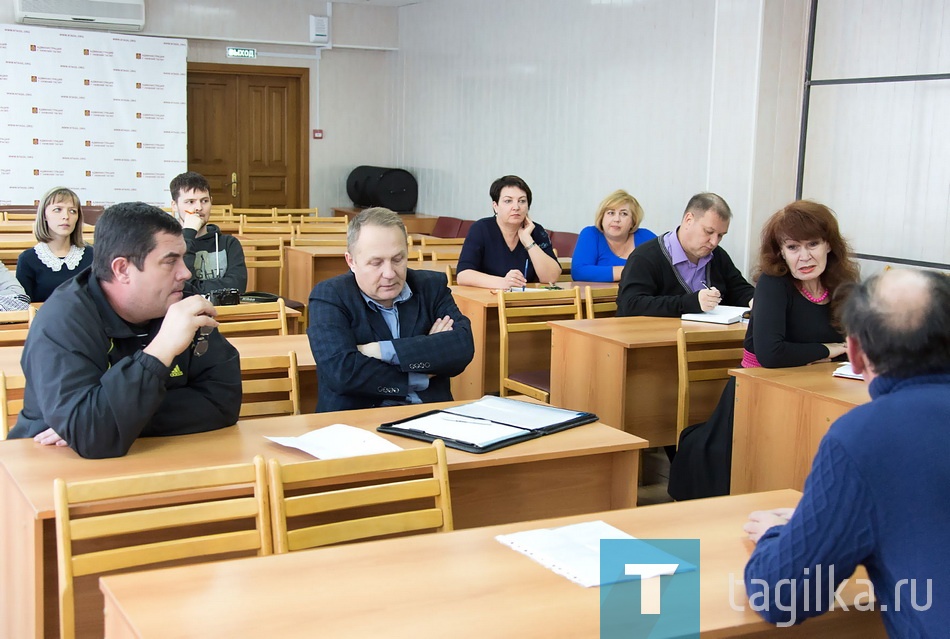 Председатель координационного экологического совета Нижнего Тагила Рамиль Хакимов обратился в пригородную и природоохранную прокуратуру с жалобой на министерство природных ресурсов и экологии Свердловской области.