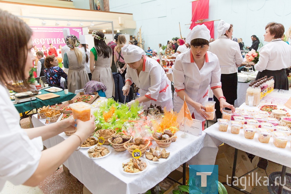 «Фестиваль постной кухни» открылся на площадке городского Дворца детского и юношеского творчества