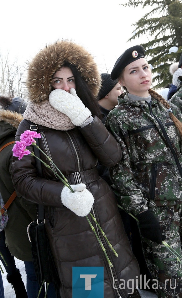 Митинг, посвященный 28-й годовщине вывода советских войск из Афганистана.

Сегодня у мемориала воинам-тагильчанам, погибшим в локальных войнах планеты, почтили память ушедших героев.
