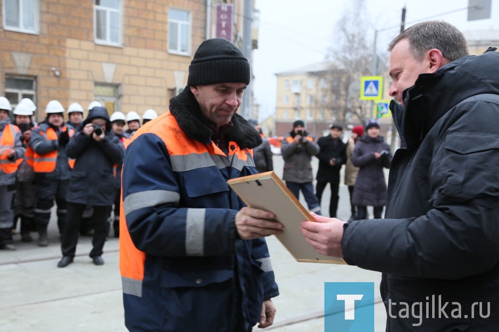 Открытие движения на перекрестке Фрунзе-Космонавтов 