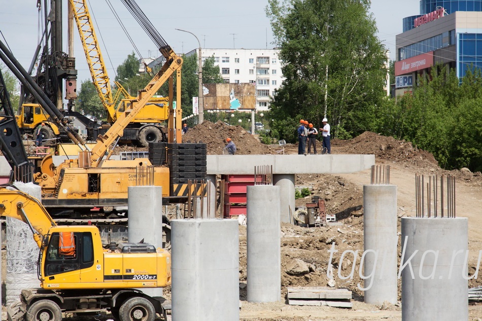 Строительство моста по ул. Фрунзе . 25.05.2016.
